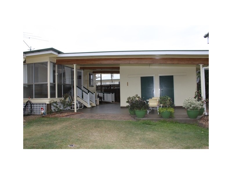 24 Cranes Road, North Ipswich QLD 4305