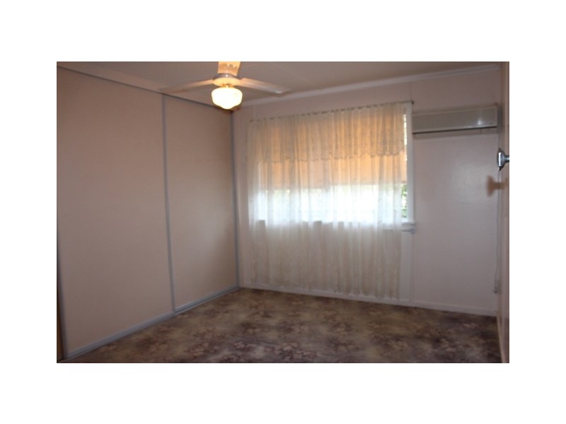 24 Cranes Road, North Ipswich QLD 4305