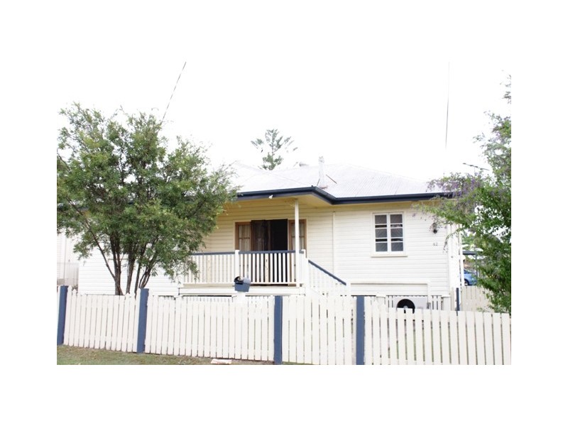 42 Marvin Street, Eastern Heights QLD 4305