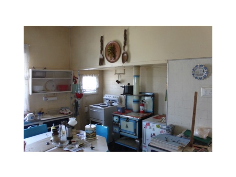 1 Hayes Street, Raceview QLD 4305