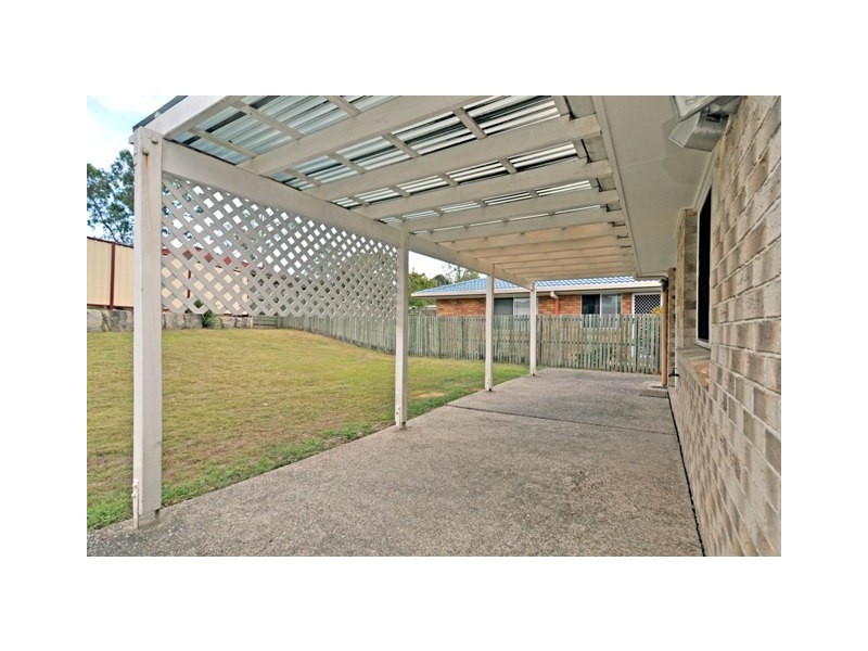 42 Jonquil Circuit, Flinders View QLD 4305