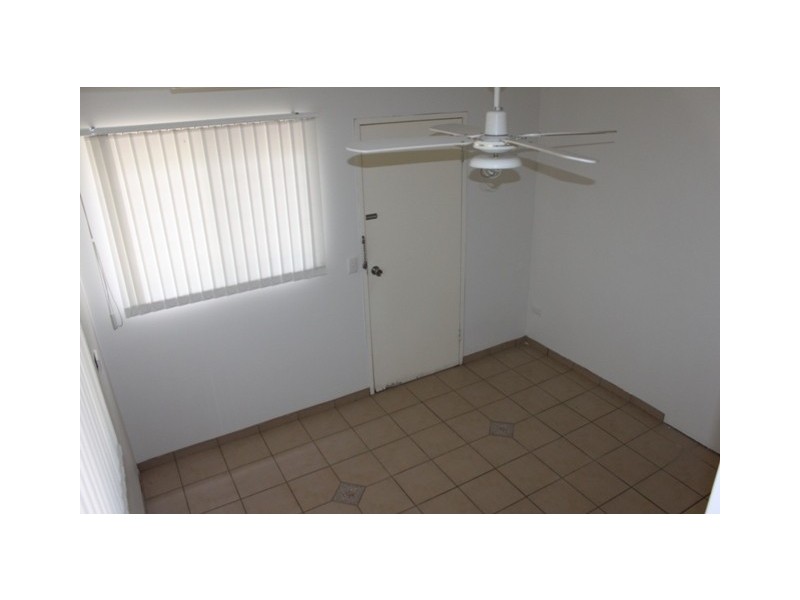 48 Melrose Drive, Flinders View QLD 4305