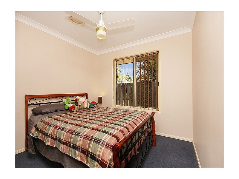 5 Rangeview Drive, Flinders View QLD 4305