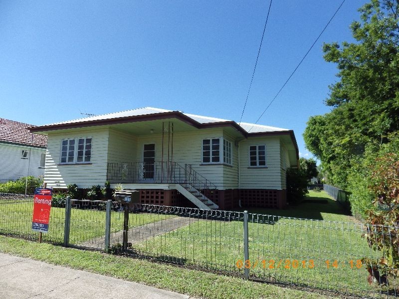 122 Jacaranda Street, North Booval QLD 4304
