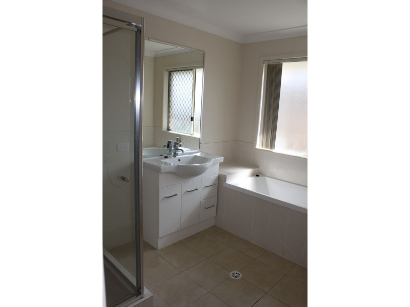 12 Waratah Court, Yamanto QLD 4305