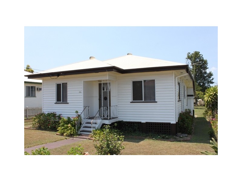 194 Glebe Road, Booval QLD 4304