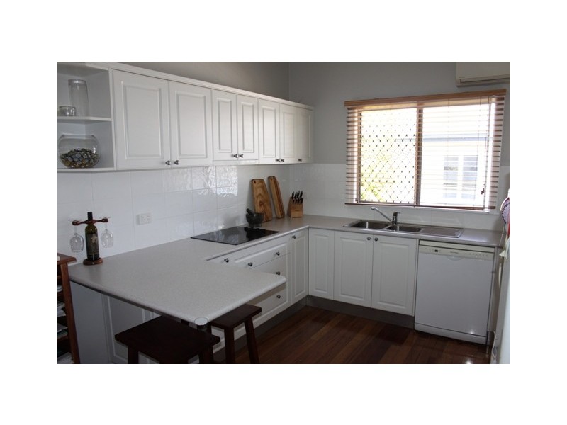194 Glebe Road, Booval QLD 4304