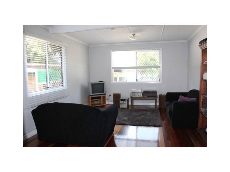 194 Glebe Road, Booval QLD 4304