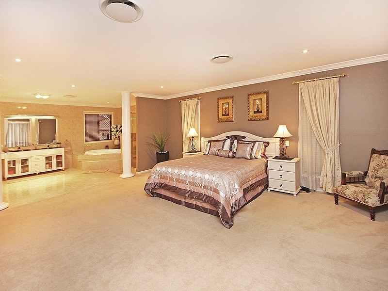 24 Kensington Drive, Flinders View QLD 4305