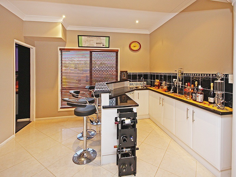 24 Kensington Drive, Flinders View QLD 4305