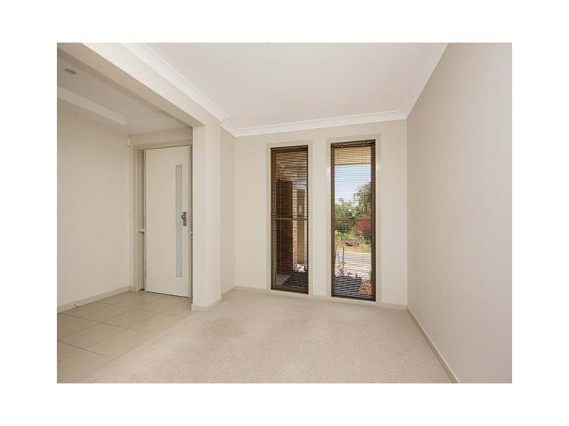56 Bishop Street, Leichhardt QLD 4305