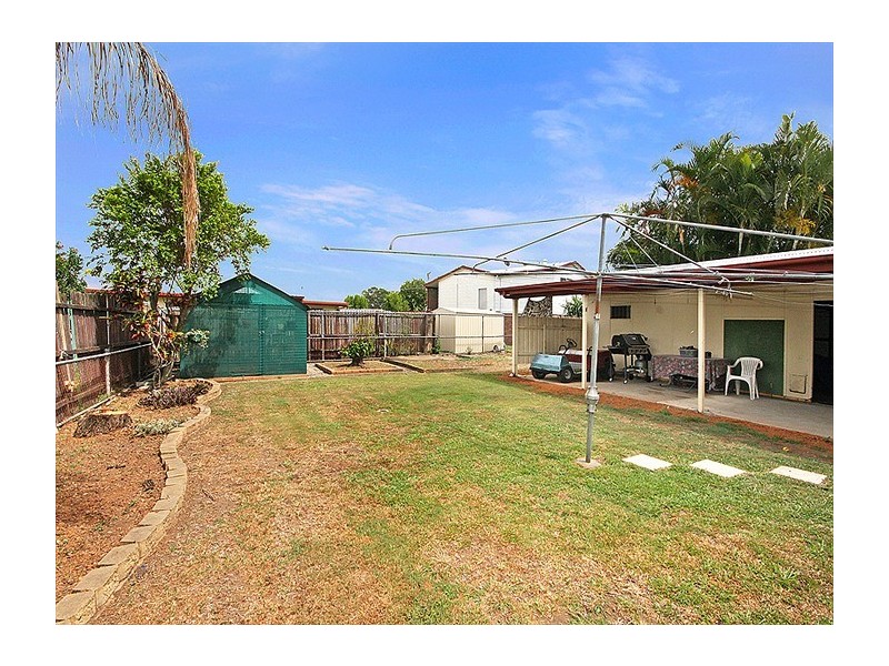 171 South Station Road, Silkstone QLD 4304