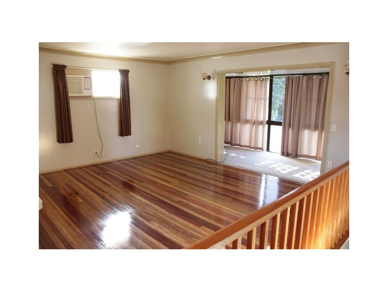 17 Cooinda Street, Eastern Heights QLD 4305