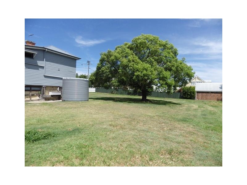 12-14 Burnett Street, Sadliers Crossing QLD 4305