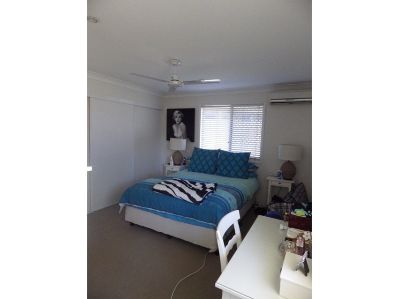 345 South Station Road, Raceview QLD 4305