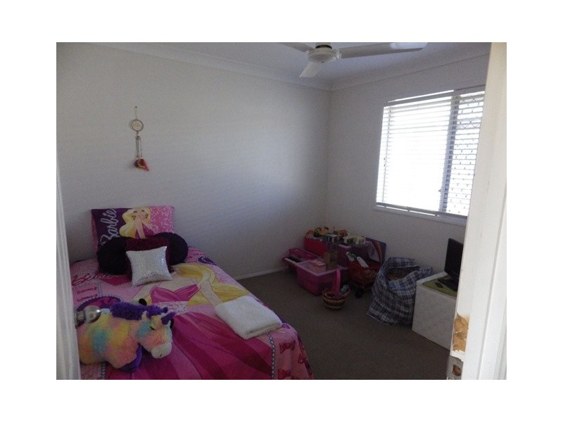 345 South Station Road, Raceview QLD 4305