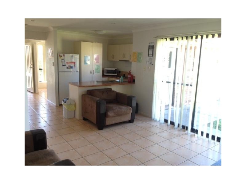 89 Anna Drive, Raceview QLD 4305