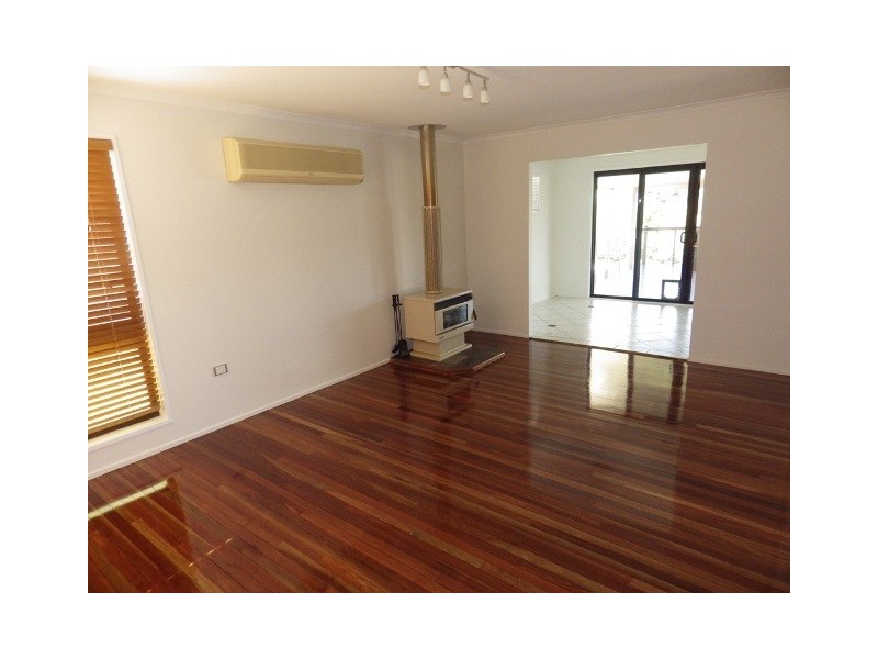 39 Thomas Street, Flinders View QLD 4305