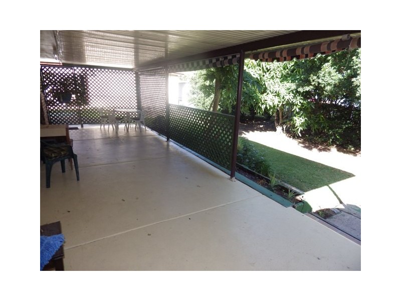 1 Berkely Street, Sadliers Crossing QLD 4305