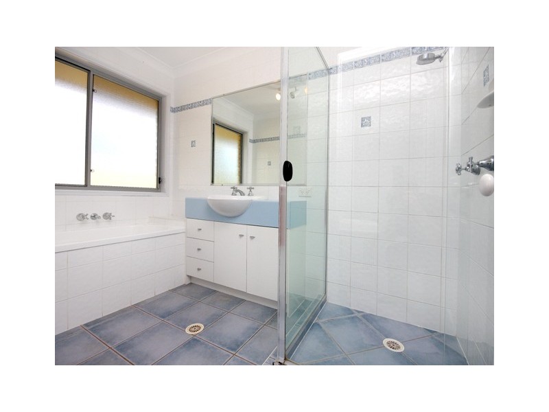 20 Palma Rosa Drive, Wulkuraka QLD 4305