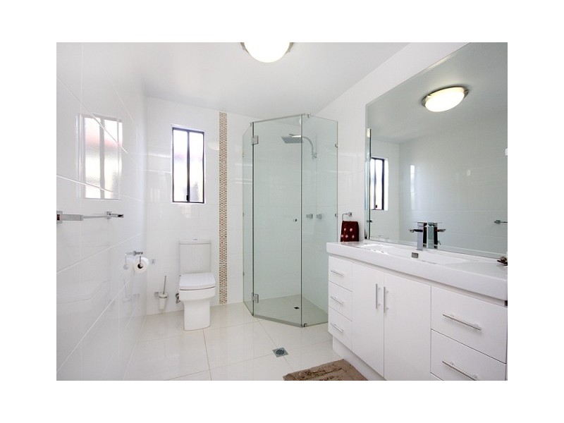 75 Haig Street, Brassall QLD 4305