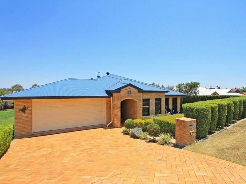 27 Kensington Drive, Flinders View QLD 4305