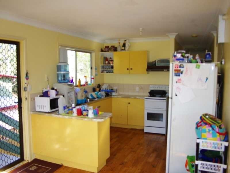 31 Vineyard Street, One Mile QLD 4305