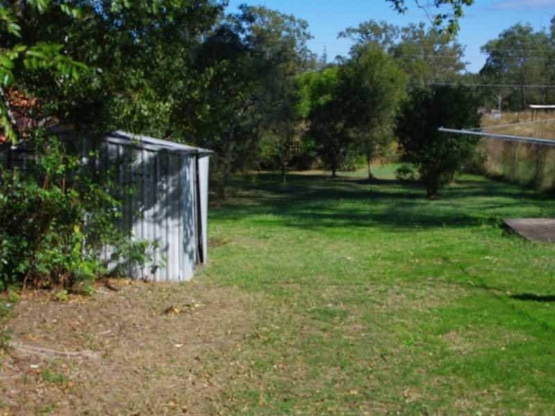 31 Vineyard Street, One Mile QLD 4305
