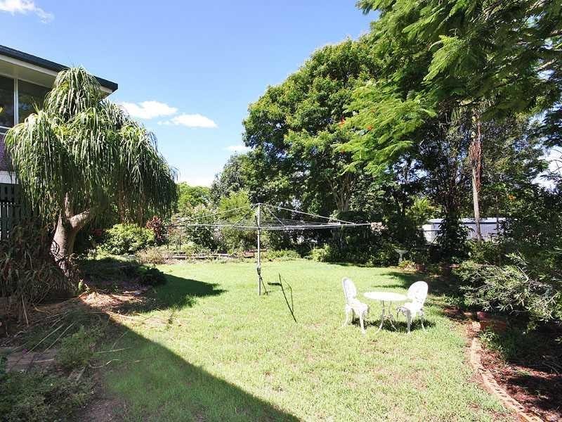 88 Raceview Street, Raceview QLD 4305
