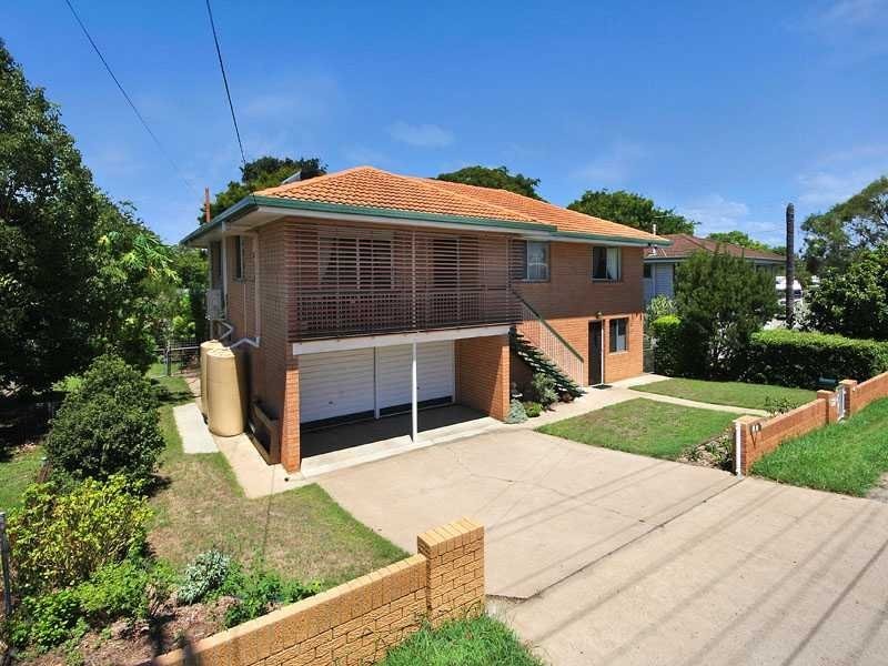 88 Raceview Street, Raceview QLD 4305