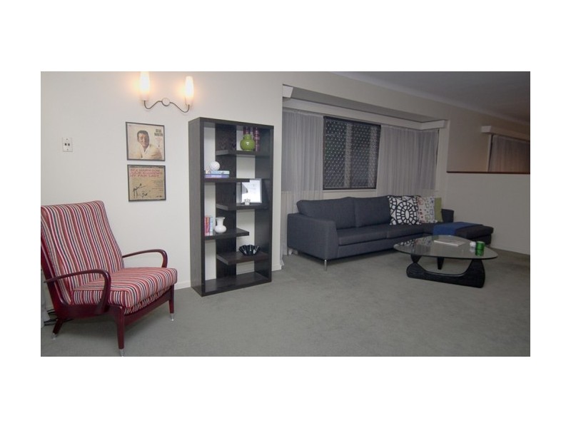 7 Walker Street, Ipswich QLD 4305