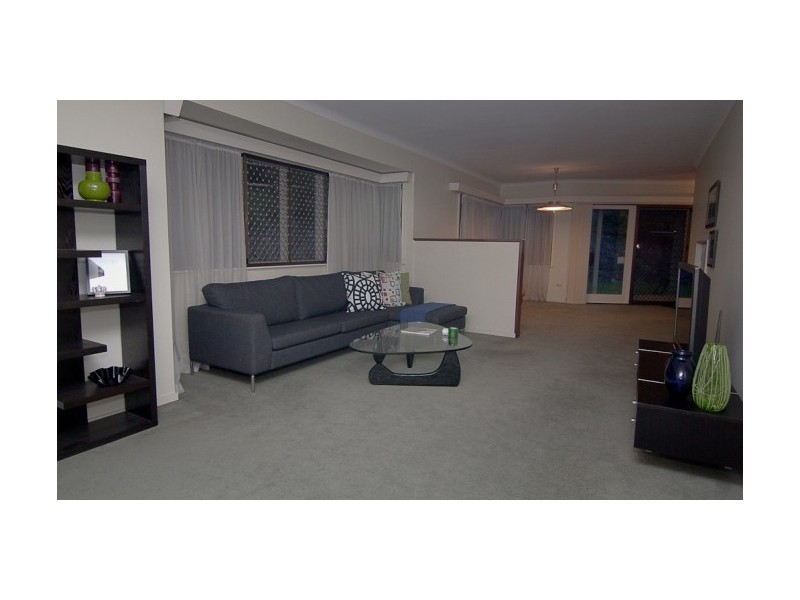 7 Walker Street, Ipswich QLD 4305