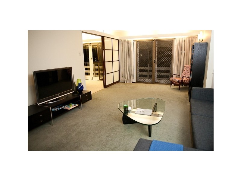 7 Walker Street, Ipswich QLD 4305