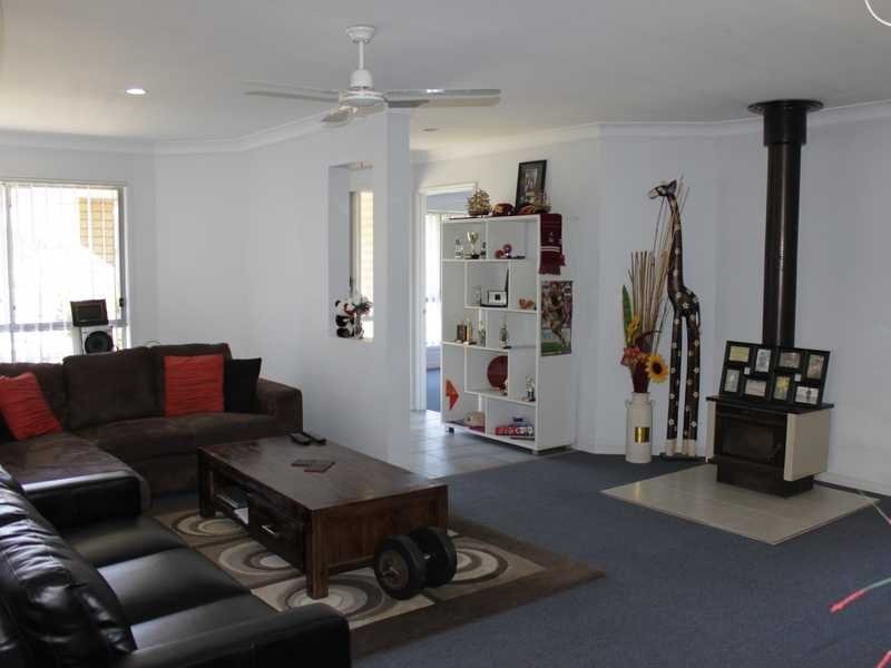 1 Conan Close, Wulkuraka QLD 4305