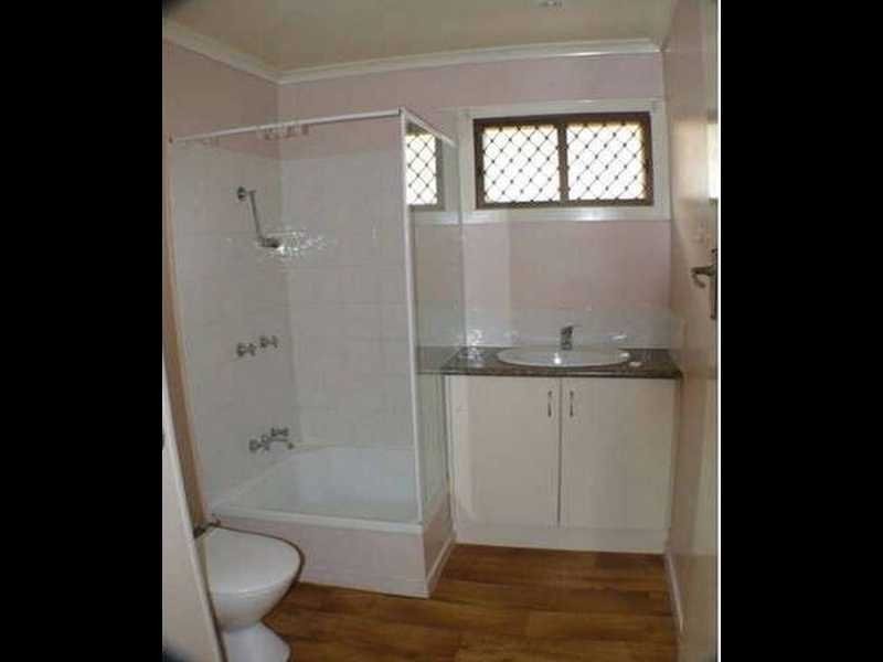 32 Lawrence Street, North Ipswich QLD 4305