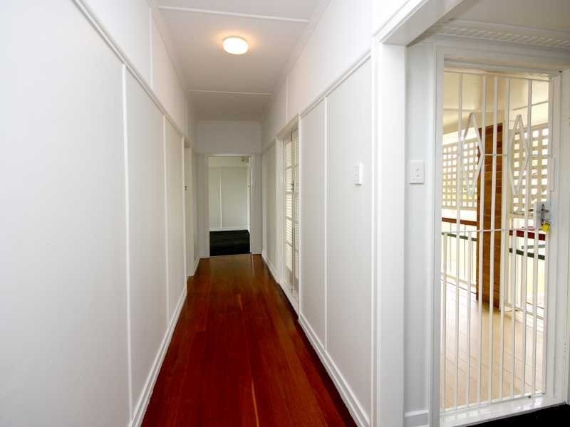 84 Brisbane Road, East Ipswich QLD 4305