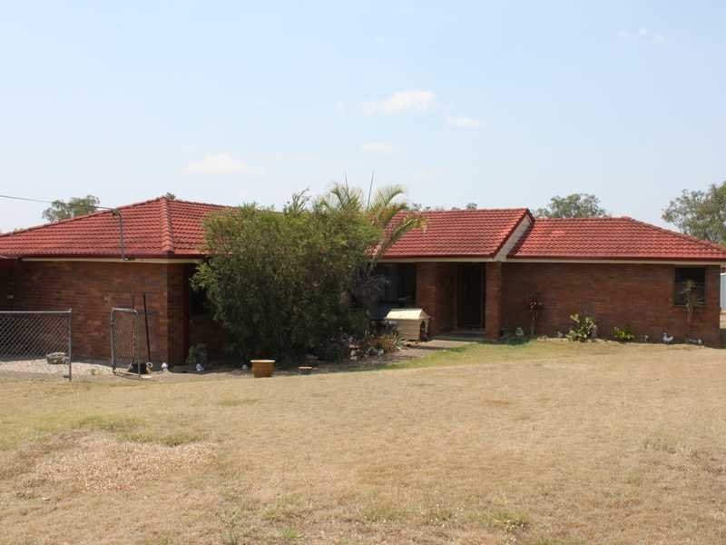 11 Poincianna Court, Walloon QLD 4306