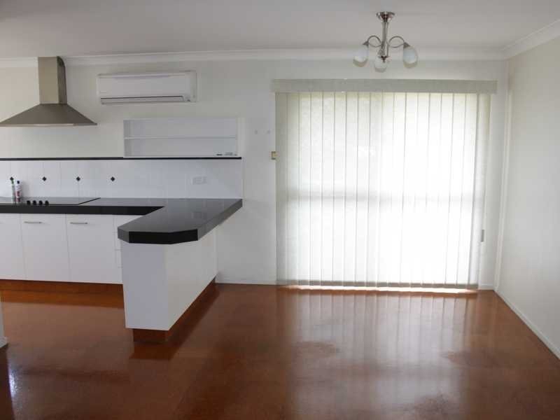 61 Edwards Street, Flinders View QLD 4305