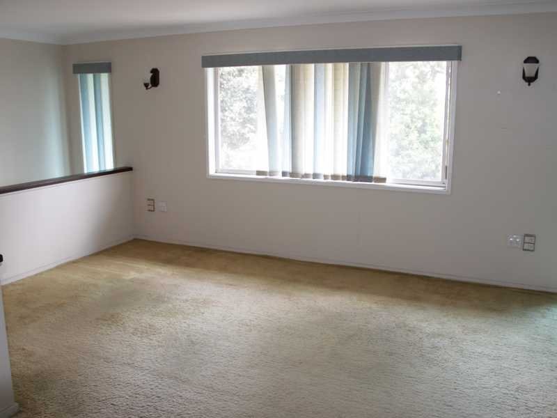61 Edwards Street, Flinders View QLD 4305