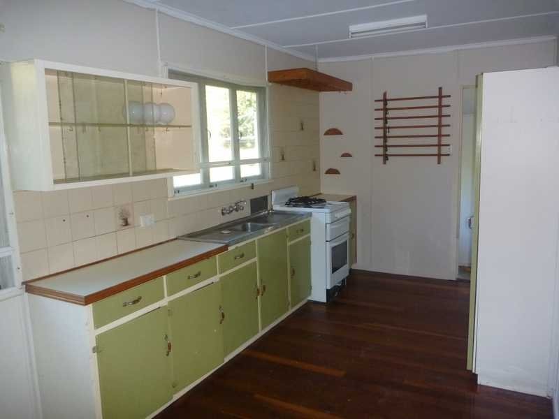 3 John Street, Bundamba QLD 4304