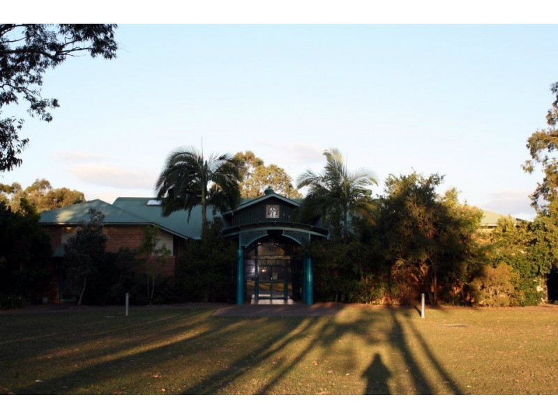 76 Bay Park Road, Wondunna QLD 4655