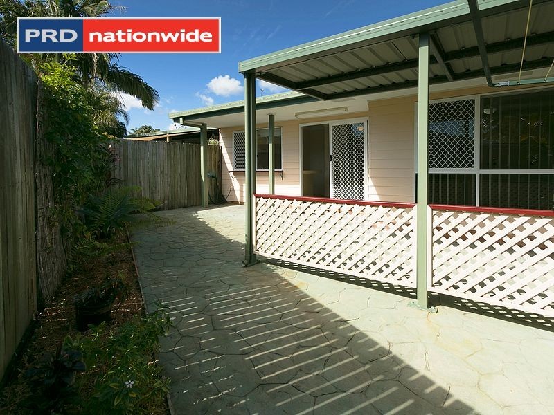 2/14 Beach Road, Pialba QLD 4655