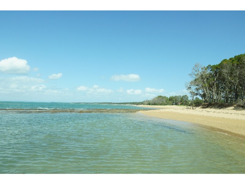 2/14 Beach Road, Pialba QLD 4655