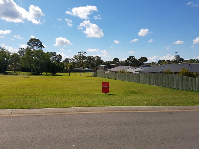 25 Bertram Street, Tinana QLD 4650