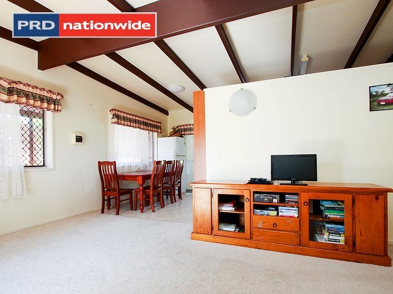 4 Hansen Street, Urangan QLD 4655