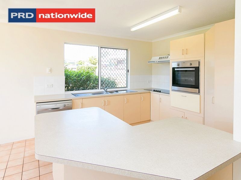 1/13 Pulgul Street, Urangan QLD 4655