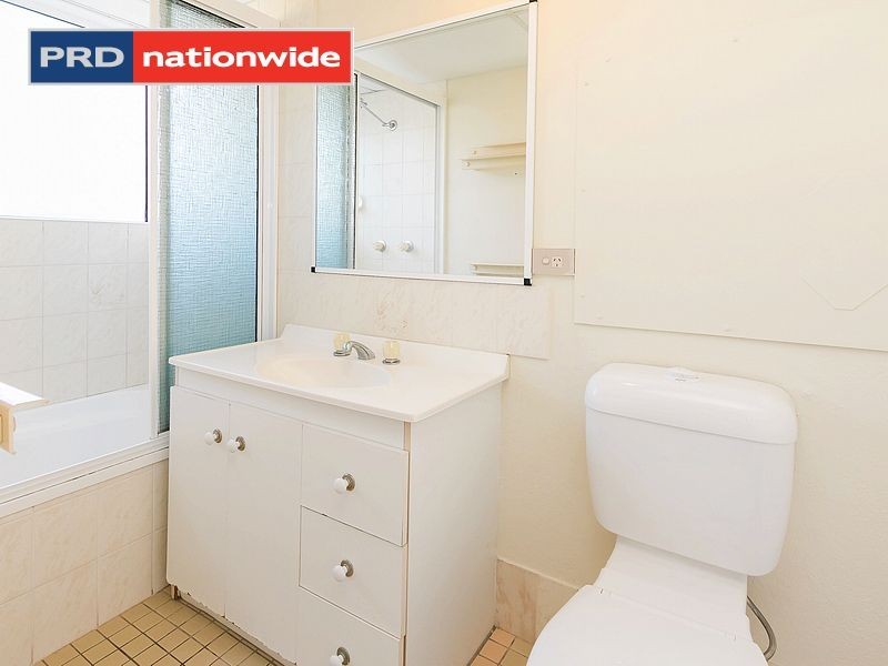 1/13 Pulgul Street, Urangan QLD 4655