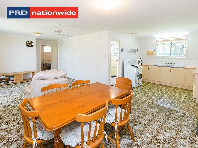 27 Cooloola Crescent, Urangan QLD 4655