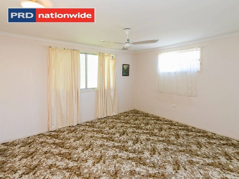 27 Cooloola Crescent, Urangan QLD 4655