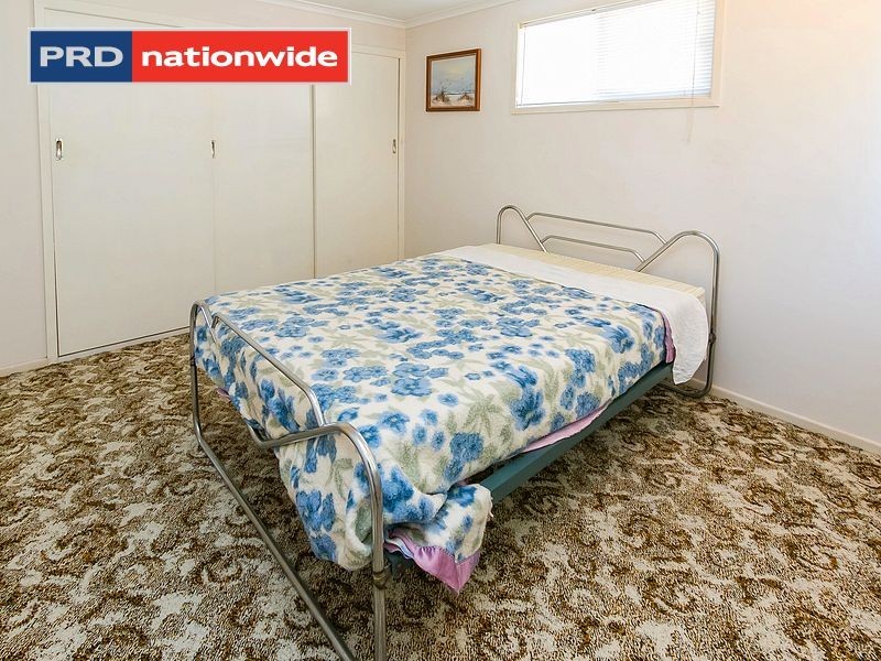 27 Cooloola Crescent, Urangan QLD 4655